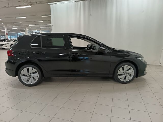Volkswagen Golf 2025 Comfort 75-v Juhlamalli eHybrid 150 kW (PHEV) DSG-automaatti