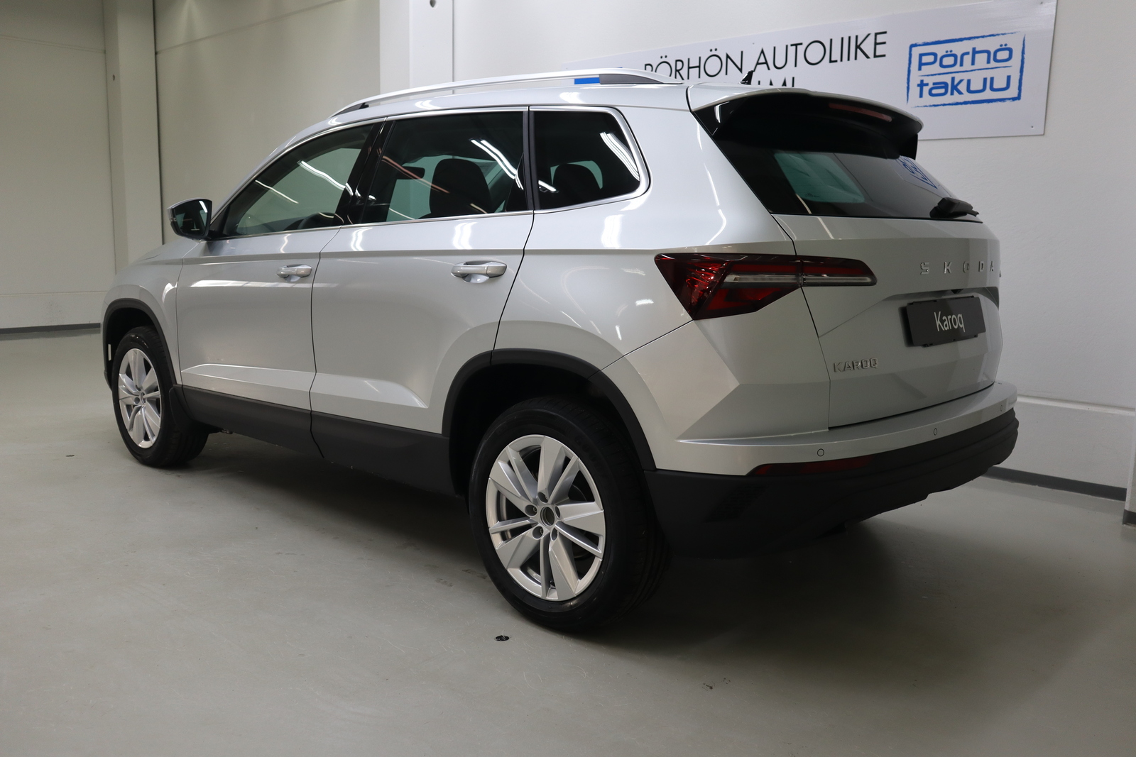 Skoda Karoq 1.5 TSI Style DSG Autom. 2025, kuva 2/24