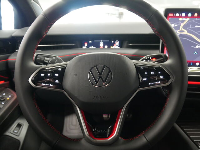 Volkswagen ID.7 2025 Tourer GTX 4MOTION 75-v Juhlamalli 250 kW, akku 86 kWh*Heti toimitukseen!*