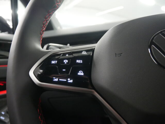 Volkswagen ID.7 2025 Tourer GTX 4MOTION 75-v Juhlamalli 250 kW, akku 86 kWh*Heti toimitukseen!*