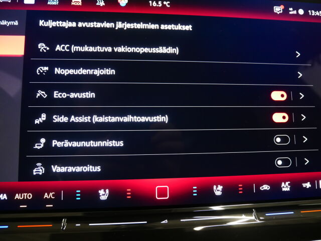 Volkswagen ID.7 2025 Tourer GTX 4MOTION 75-v Juhlamalli 250 kW, akku 86 kWh*Heti toimitukseen!*