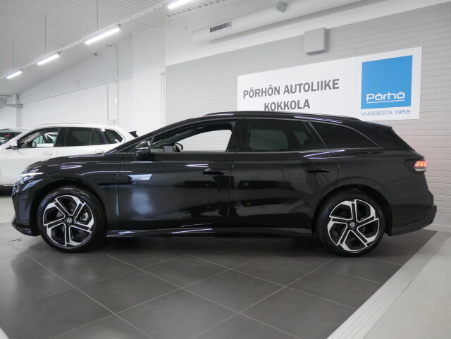 Volkswagen ID.7 2025 Tourer GTX 4MOTION 75-v Juhlamalli 250 kW, akku 86 kWh*Heti toimitukseen!*