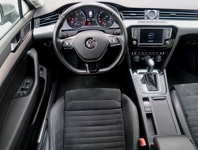 Volkswagen Passat 2015 Variant Highline 2,0 TDI 110 kW BlueMotion Technology DSG-automaatti