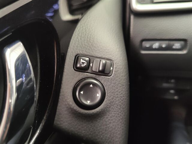 NISSAN Qashqai 2015 DIG-T 163 Acenta 2WD 6M/T Safety Pack Connect