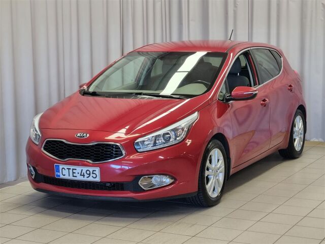 KIA cee'd 2015 1,6 CRDi EX 5D A/T