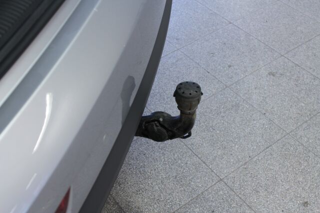 AUDI Q3 2015 Business 1,4 TFSI COD 110 kW S tronic