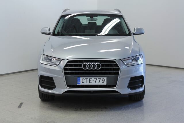 AUDI Q3 2015 Business 1,4 TFSI COD 110 kW S tronic