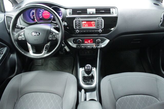 KIA Rio 2015 1,4 ISG EX 5D EcoDynamics