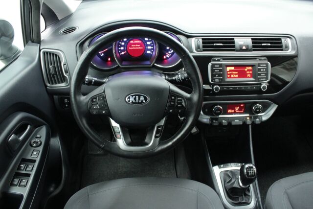 KIA Rio 2015 1,4 ISG EX 5D EcoDynamics