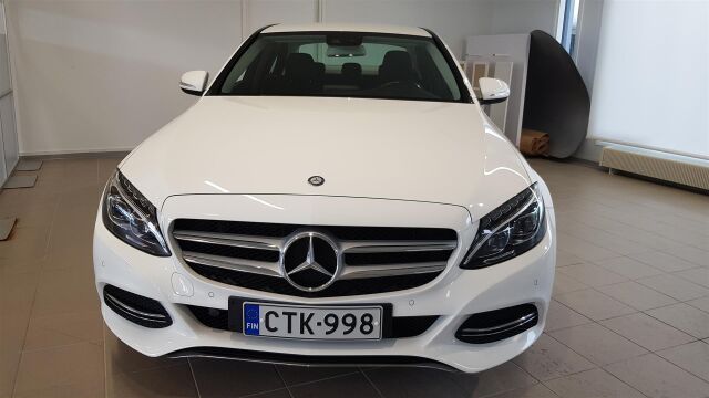 MERCEDES-BENZ C 2015 180 BlueTec A Premium Business