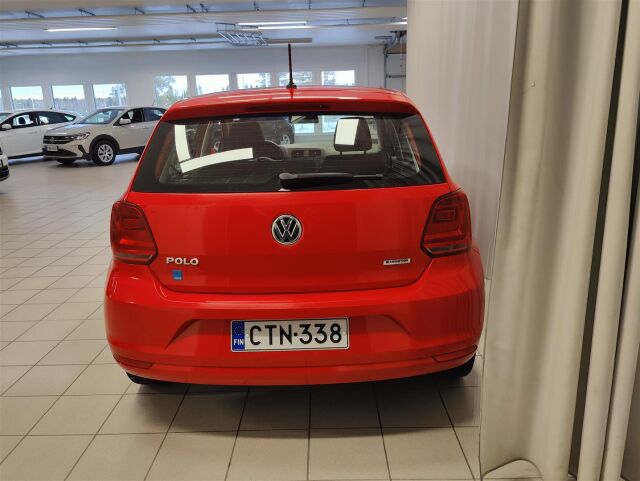 VOLKSWAGEN Polo 2015 Trendline 1,0 55 kW (75 hv) BlueMotion Technology 4-ovinen