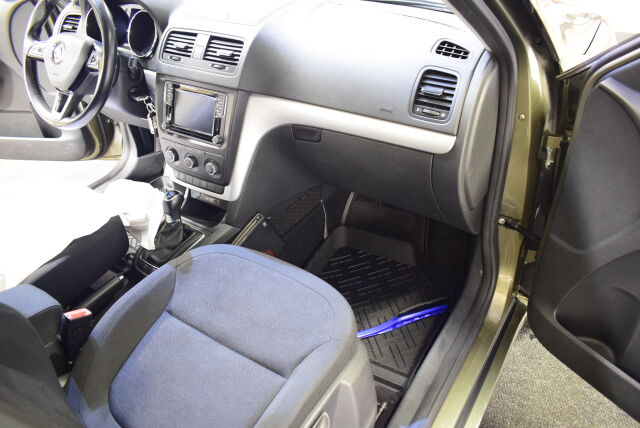 SKODA Yeti 2015 1,6 TDI Ambition DSG Autom.