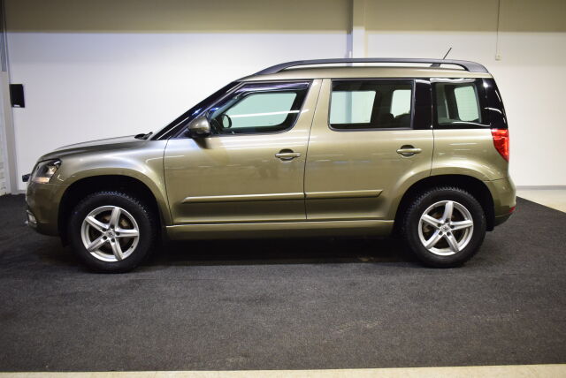 SKODA Yeti 2015 1,6 TDI Ambition DSG Autom.