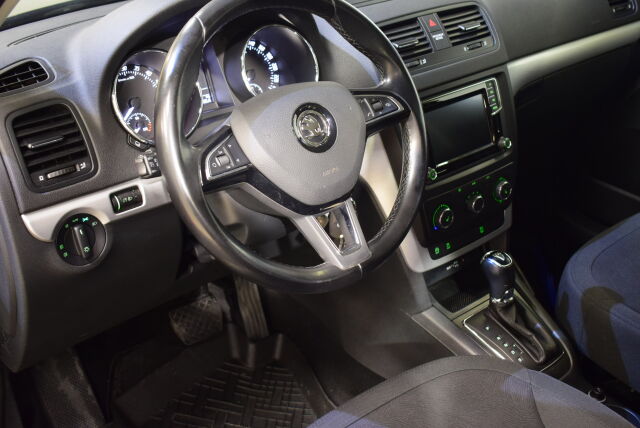 SKODA Yeti 2015 1,6 TDI Ambition DSG Autom.