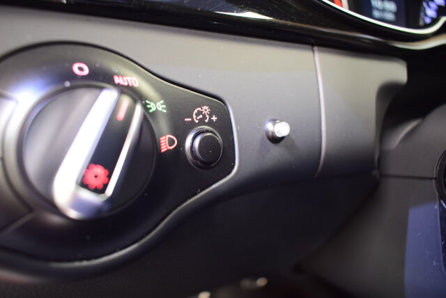 AUDI A4 2015 Sedan Business Sport 2,0 TDI 100 kW ultra