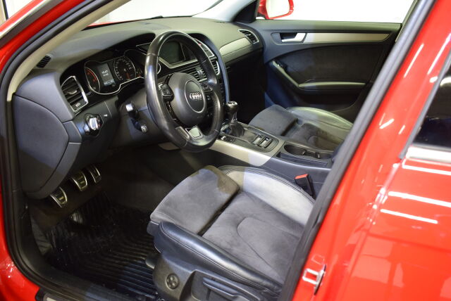 AUDI A4 2015 Sedan Business Sport 2,0 TDI 100 kW ultra