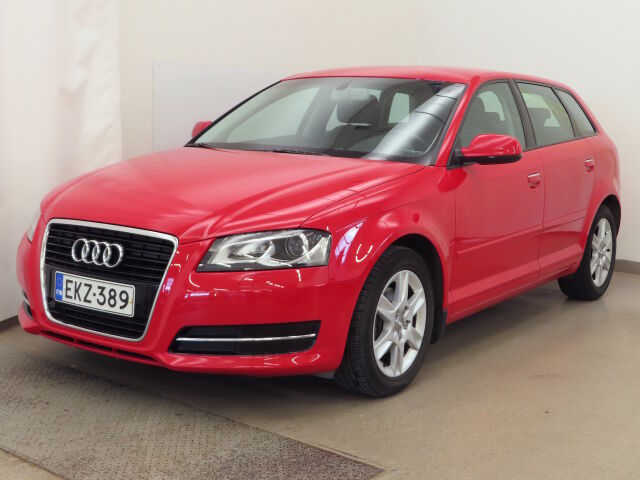 Audi A3 2010 Sportback Attraction Business 1,2 TFSI 77 kW Start-Stop