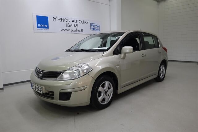 NISSAN Tiida 2011 5d Visia 1,6 A/T Euro5