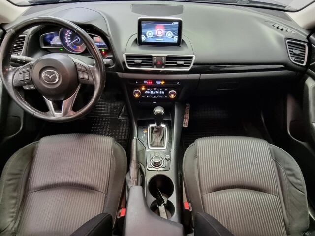MAZDA Mazda3 2013 5HB 2,2 (150) SKYACTIV-D Premium Plus 6AT 5ov DM2  * Moottorinlämmitin *