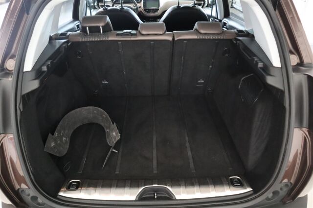 PEUGEOT 2008 2014 Allure e-HDi 92 FAP 2Tronic