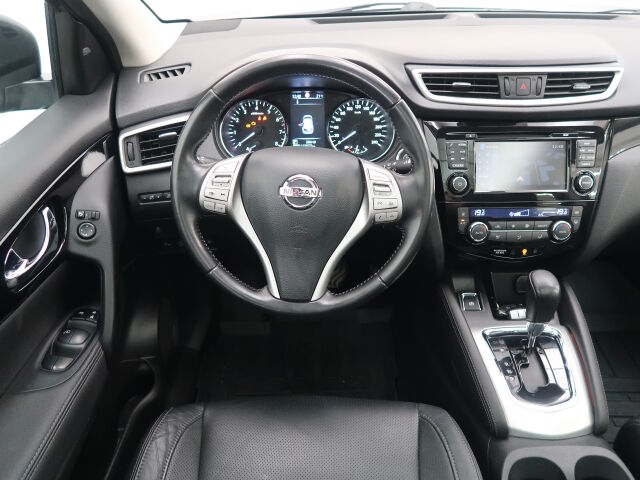 Nissan Qashqai 2014 DIG-T 115 Business 360 2WD Xtronic Leather