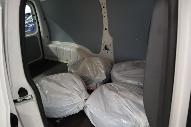 VOLKSWAGEN Caddy Maxi 2015 umpipakettiauto 1,6 TDI 75kW BlueMotion Technology.   Siisti ehjä paku!