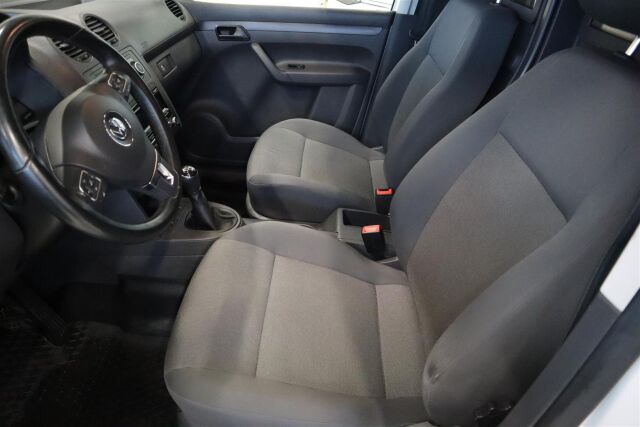 VOLKSWAGEN Caddy Maxi 2015 umpipakettiauto 1,6 TDI 75kW BlueMotion Technology.   Siisti ehjä paku!