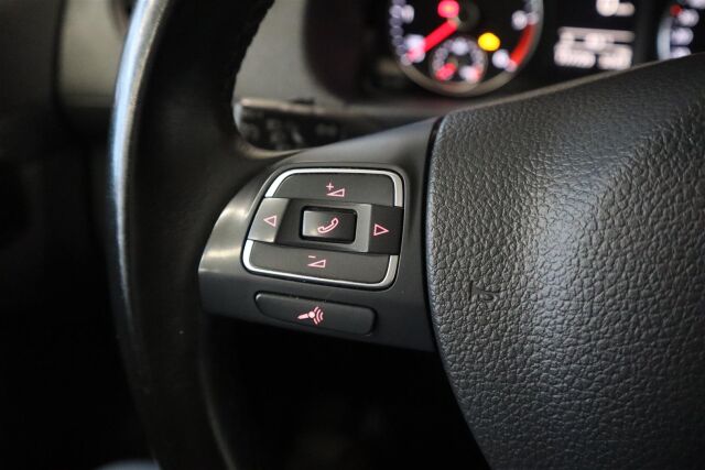 VOLKSWAGEN Caddy Maxi 2015 umpipakettiauto 1,6 TDI 75kW BlueMotion Technology.   Siisti ehjä paku!