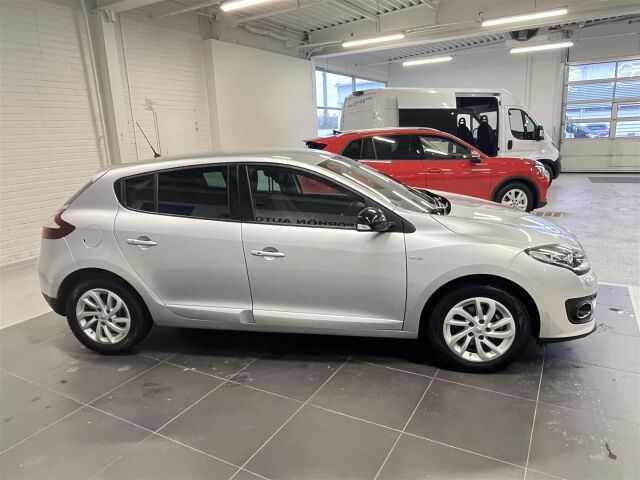 RENAULT Megane 2015 Hatchback Energy TCe 115 S&S Limited, vähän ajettu 1-omisteinen yksilö!
