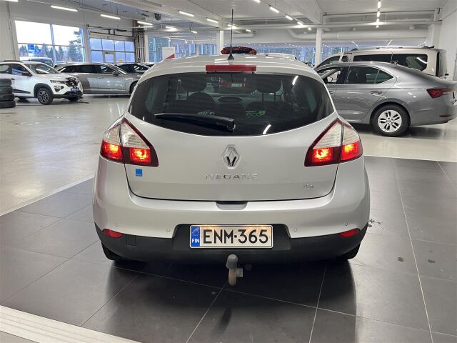RENAULT Megane 2015 Hatchback Energy TCe 115 S&S Limited, vähän ajettu 1-omisteinen yksilö!