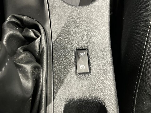 RENAULT Megane 2015 Hatchback Energy TCe 115 S&S Limited, vähän ajettu 1-omisteinen yksilö!