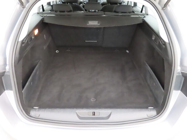 Peugeot 308 2015 SW Active PureTech 130 Automaatti