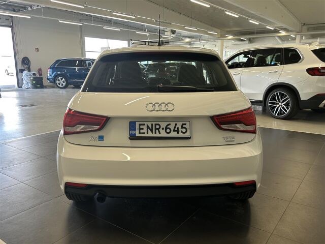AUDI A1 2016 Sportback Comfort 1,0 TFSI 70 kW ultra