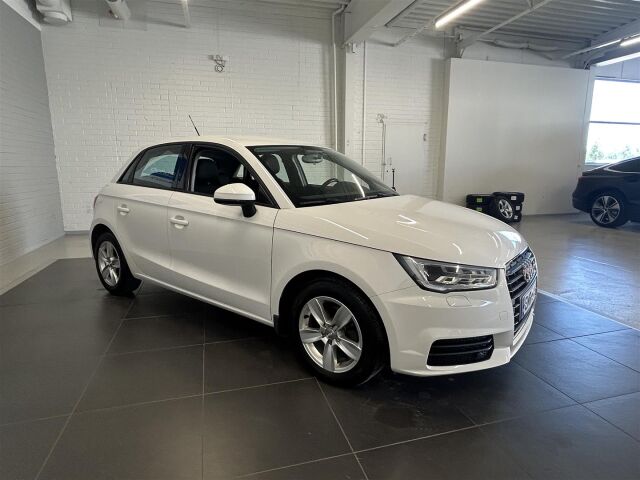 AUDI A1 2016 Sportback Comfort 1,0 TFSI 70 kW ultra
