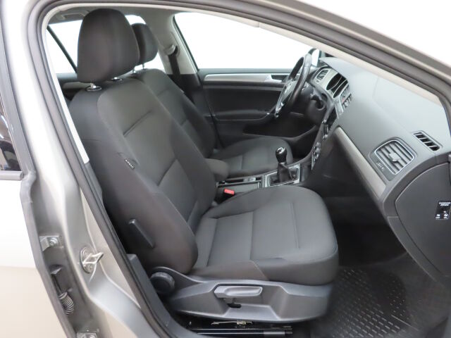 Volkswagen Golf 2015 Variant Comfortline Edition 40 1,2 TSI 77 kW (105 hv) BMT