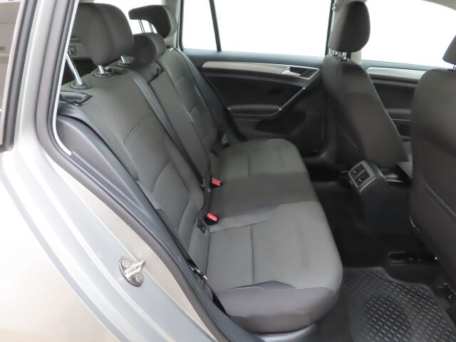 Volkswagen Golf 2015 Variant Comfortline Edition 40 1,2 TSI 77 kW (105 hv) BMT