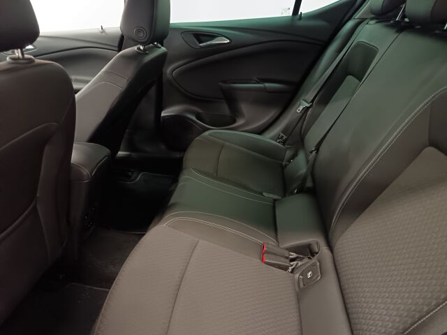 OPEL Astra 2015 5-ov Innovation 1,4 Turbo ecoFLEX Start/Stop 110kW MT6**OIKHEIN HYVÄ PELI KAIKILLA MAUSTHEILLA*