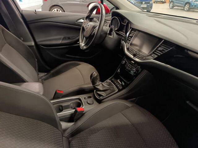 OPEL Astra 2015 5-ov Innovation 1,4 Turbo ecoFLEX Start/Stop 110kW MT6**OIKHEIN HYVÄ PELI KAIKILLA MAUSTHEILLA*