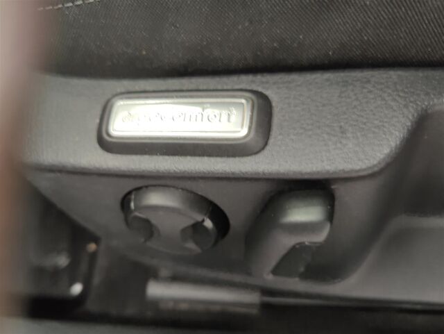 VOLKSWAGEN Passat 2015 Variant Comfortline 1,6 TDI 88 kW (120 hv)