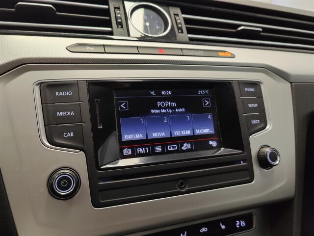 VOLKSWAGEN Passat 2015 Variant Comfortline 1,6 TDI 88 kW (120 hv)