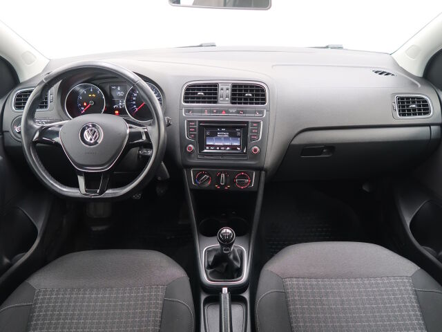 Volkswagen Polo 2015 Comfortline 1,2 TSI 66 kW (90 hv)