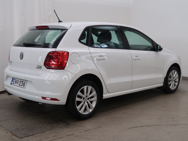 Volkswagen Polo 2015 Comfortline 1,2 TSI 66 kW (90 hv)