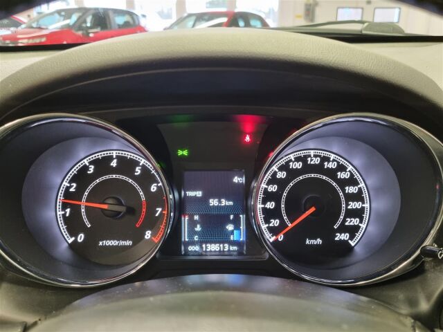MITSUBISHI ASX 2016 1,6 MIVEC Invite 5MT / Vetokoukku / Vakionopeuden säädin / Tutka