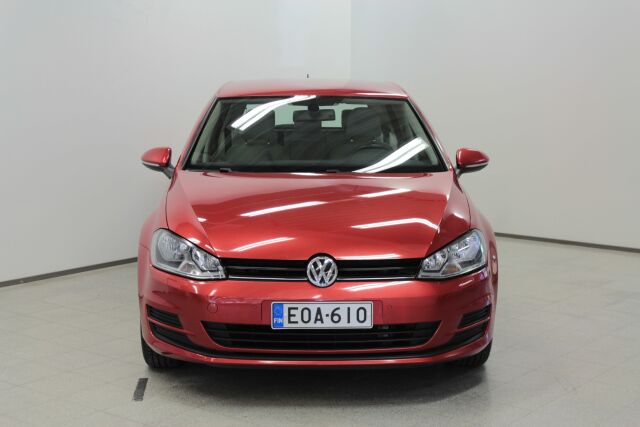 VOLKSWAGEN Golf 2015 Comfortline 1,2 TSI 81 kW (110 hv) DSG-automaatti