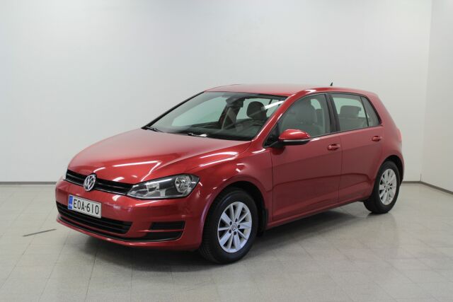 VOLKSWAGEN Golf 2015 Comfortline 1,2 TSI 81 kW (110 hv) DSG-automaatti