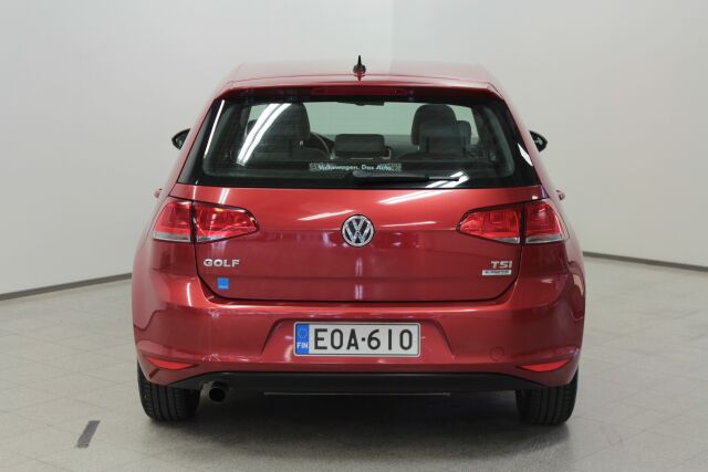 VOLKSWAGEN Golf 2015 Comfortline 1,2 TSI 81 kW (110 hv) DSG-automaatti