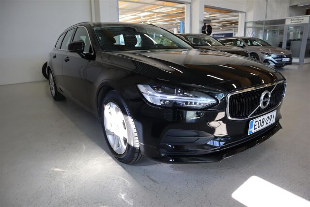 VOLVO V90 2017 D3 AWD Business aut