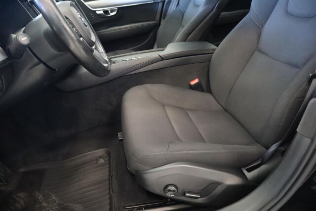 VOLVO V90 2017 D3 AWD Business aut
