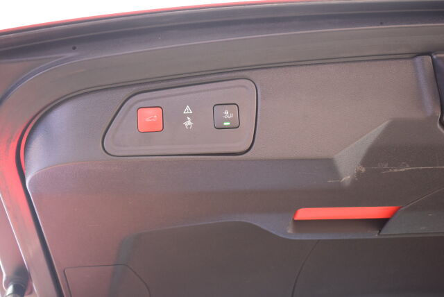 PEUGEOT 3008 2017 Allure PureTech 130