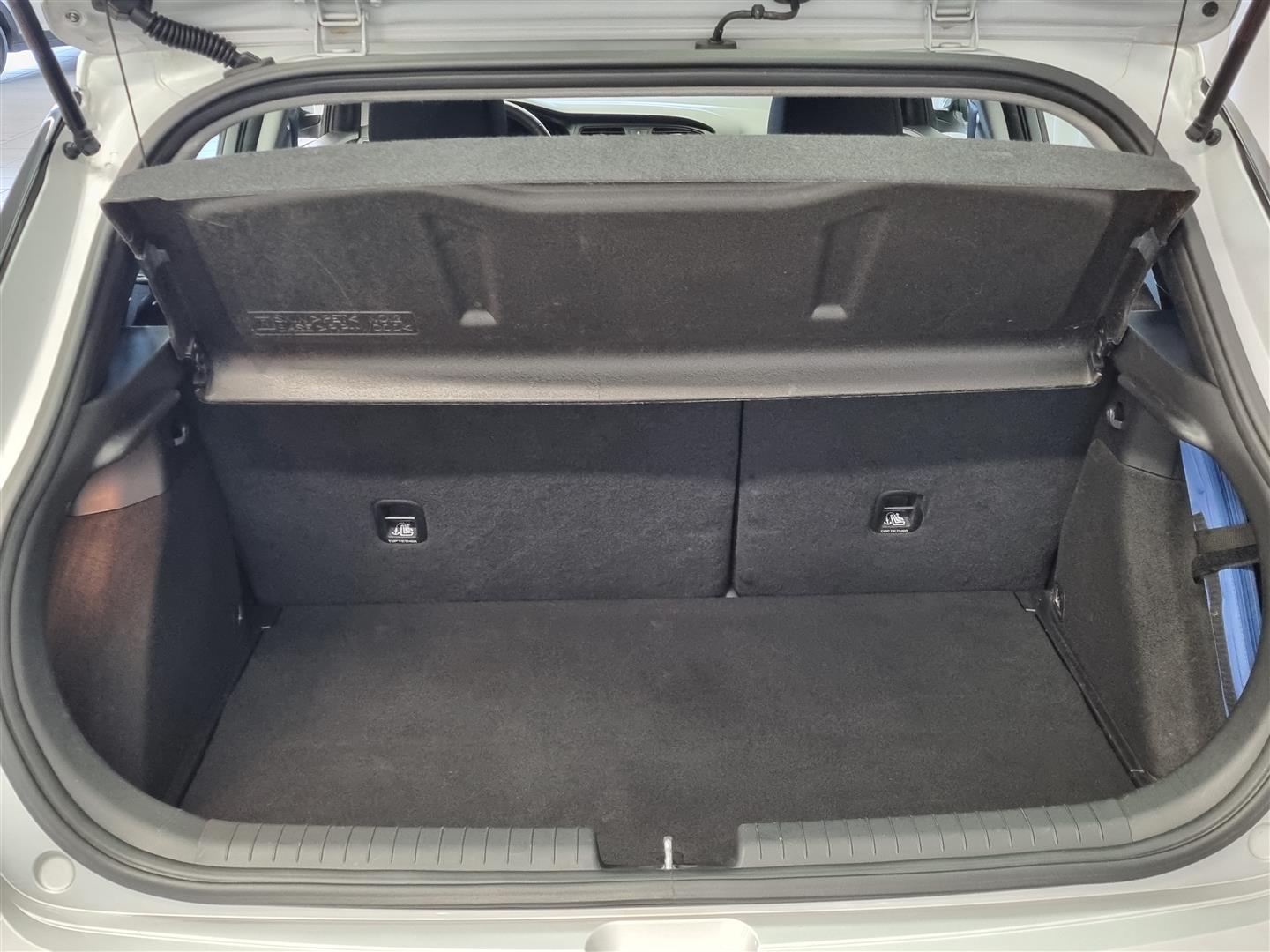 Hyundai i20 2017, kuva 6/19